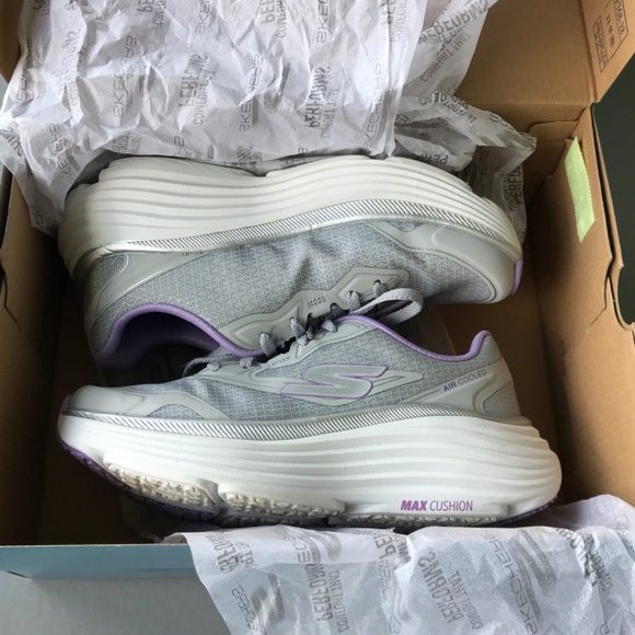 Skechers Max Cushioning Endevour Gray Lavender Womens Athletic Sneaker Size 5 - Picture 8 of 14